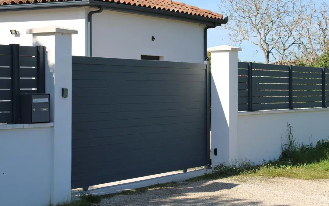 Portail en aluminium à Genève, Nyon et Gland